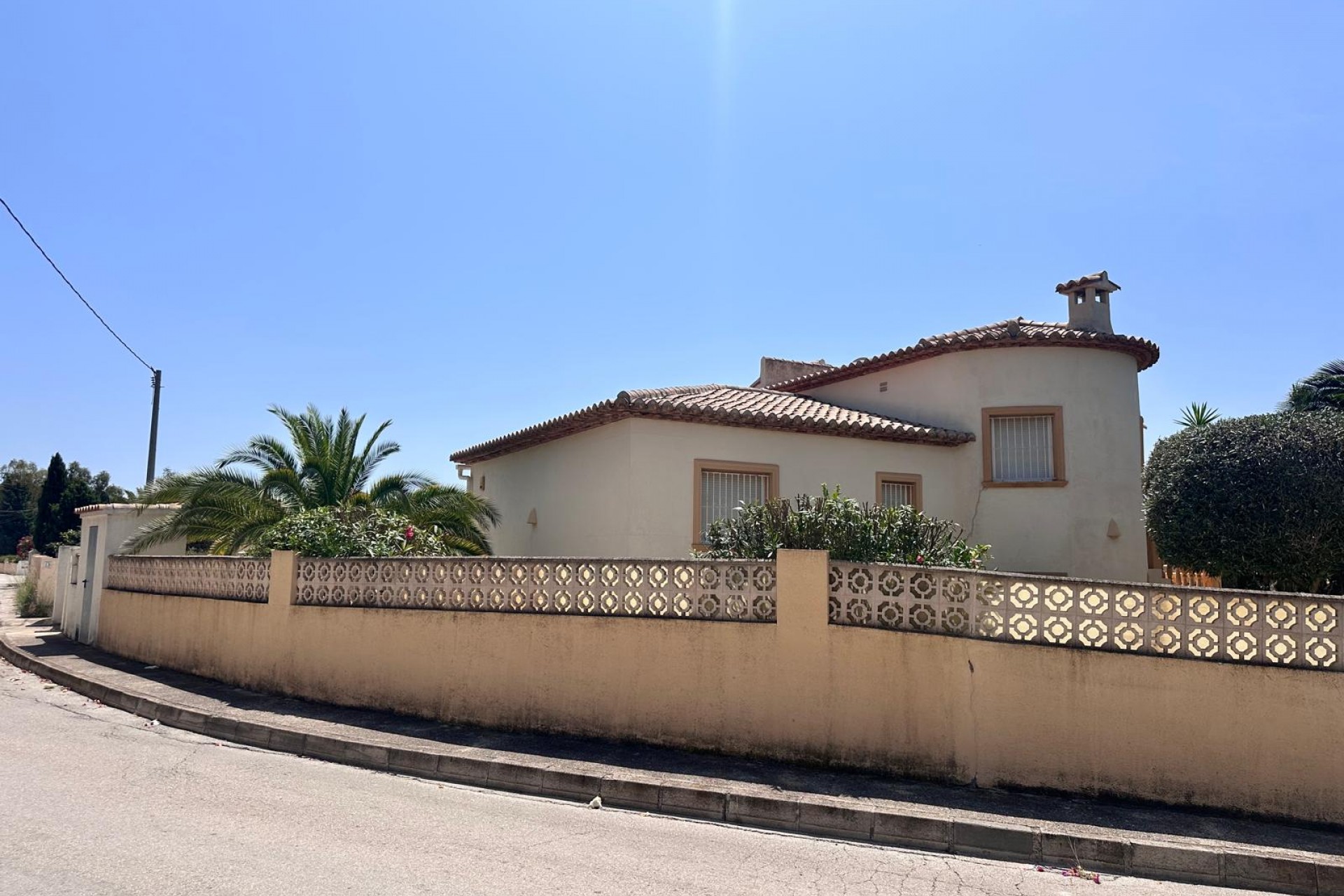 Reventa - Villa -
Calpe / Calp - Carrió - La Merced - Los Pinos