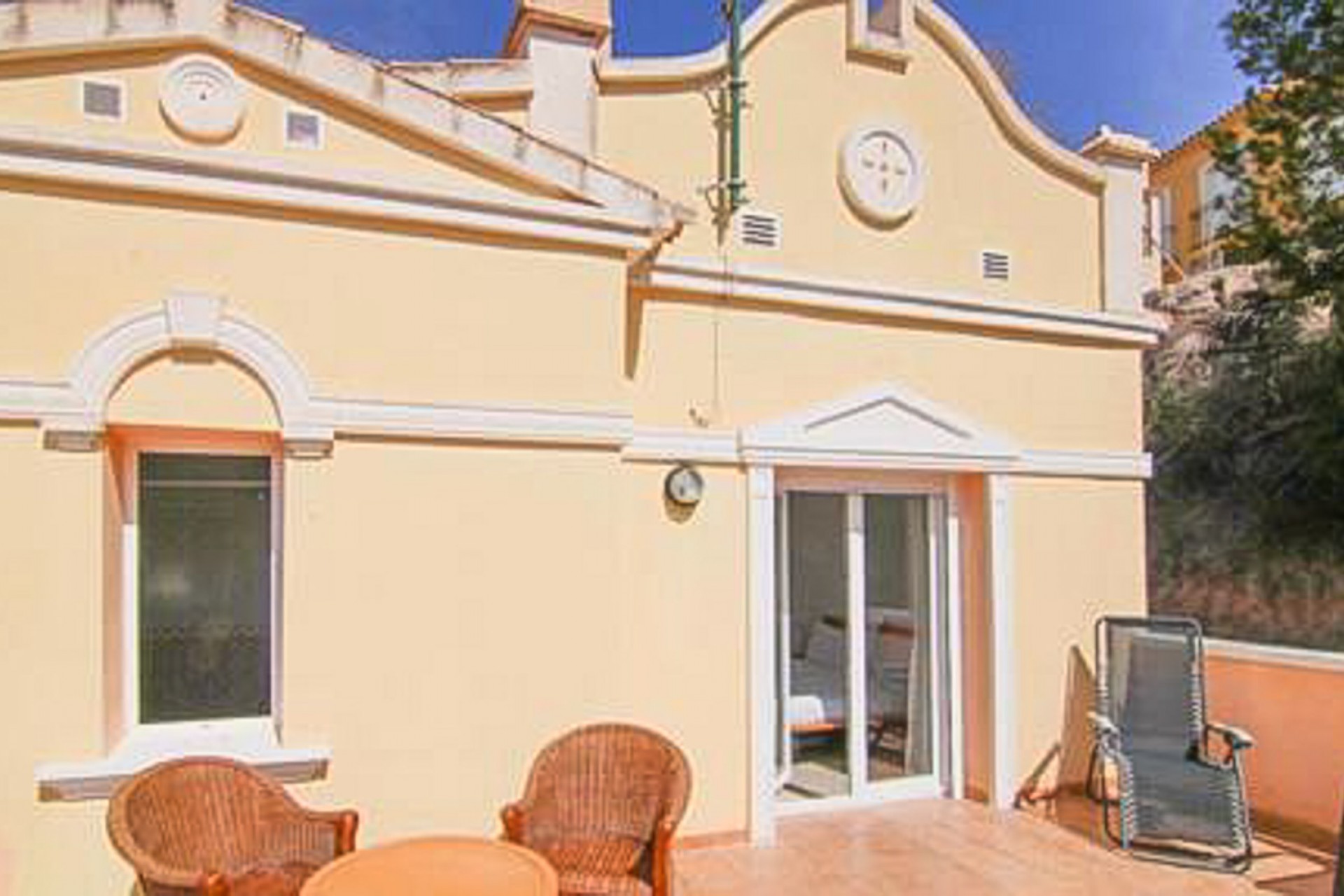 Reventa - Villa -
Calpe - Cometa III