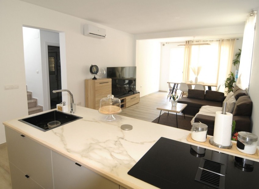 Reventa - Villa -
Calpe - Cometa