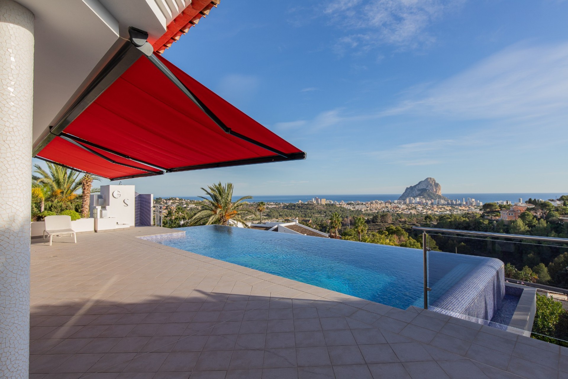 Reventa - Villa -
Calpe - Cometa