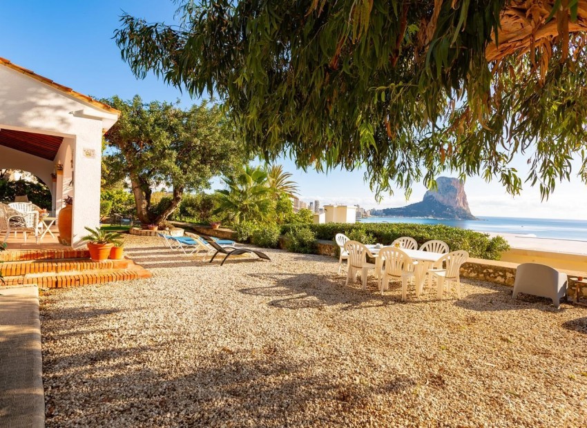 Reventa - Villa -
Calpe - Manzaneras