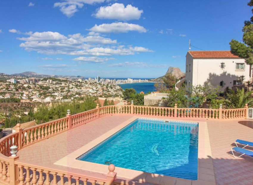 Reventa - Villa -
Calpe - Zona Puerto Blanco - Maryvilla