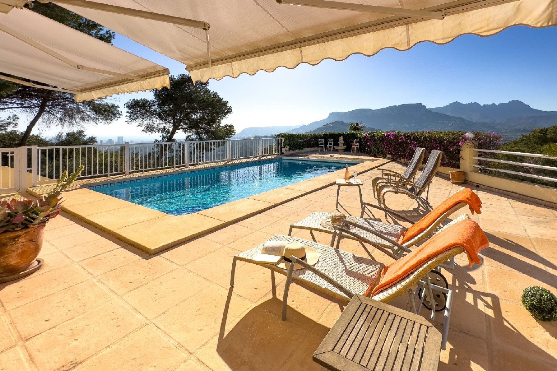 Reventa - Villa -
Calpe