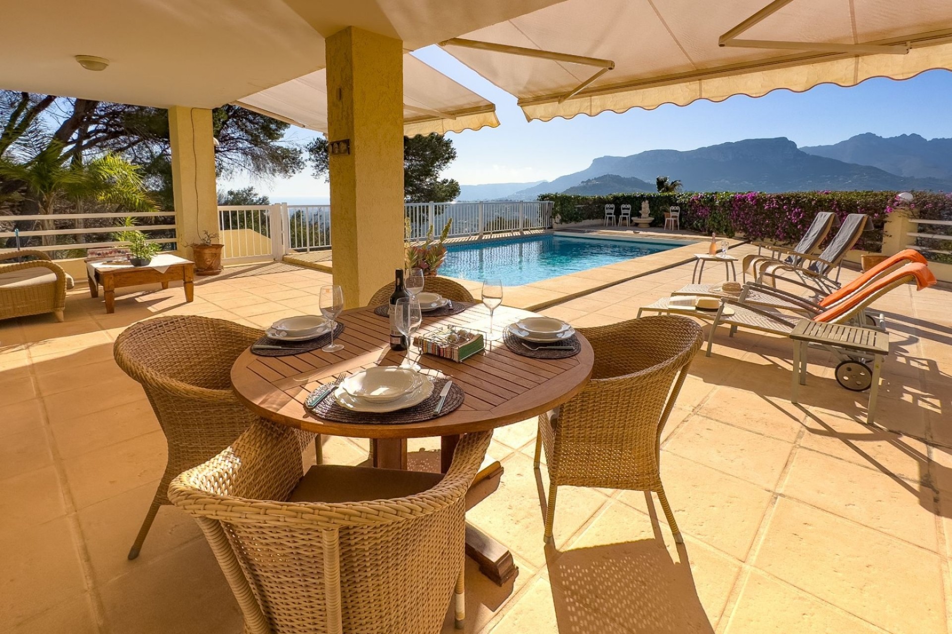 Reventa - Villa -
Calpe