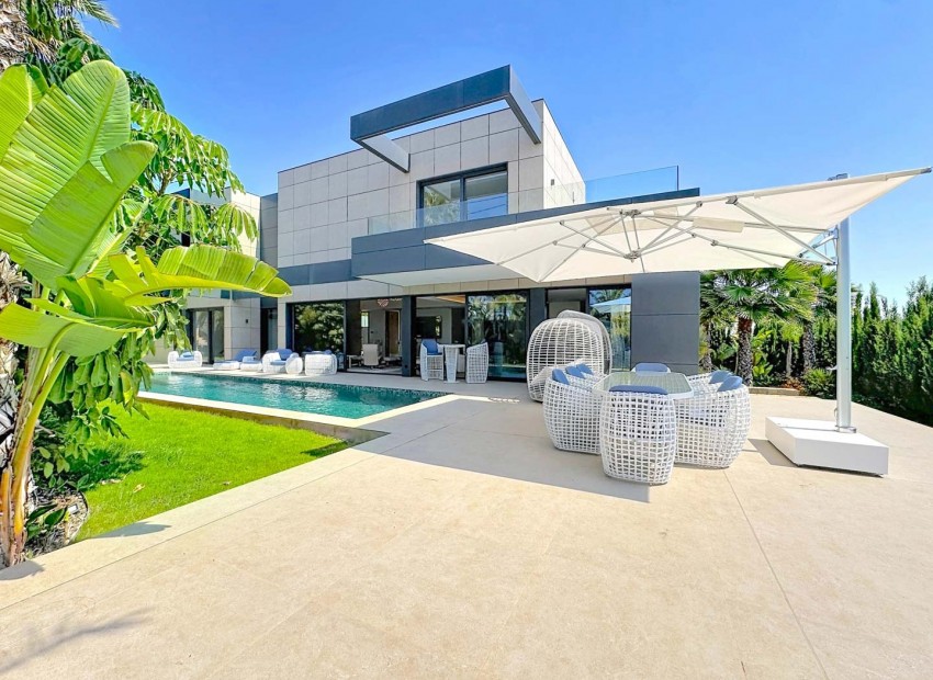 Reventa - Villa -
Calpe