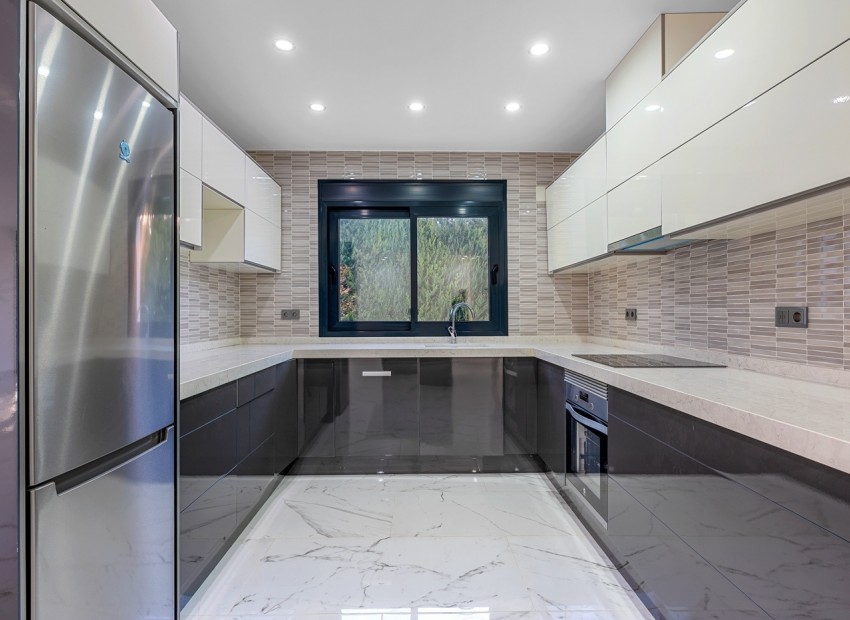 Reventa - Villa -
Campoamor