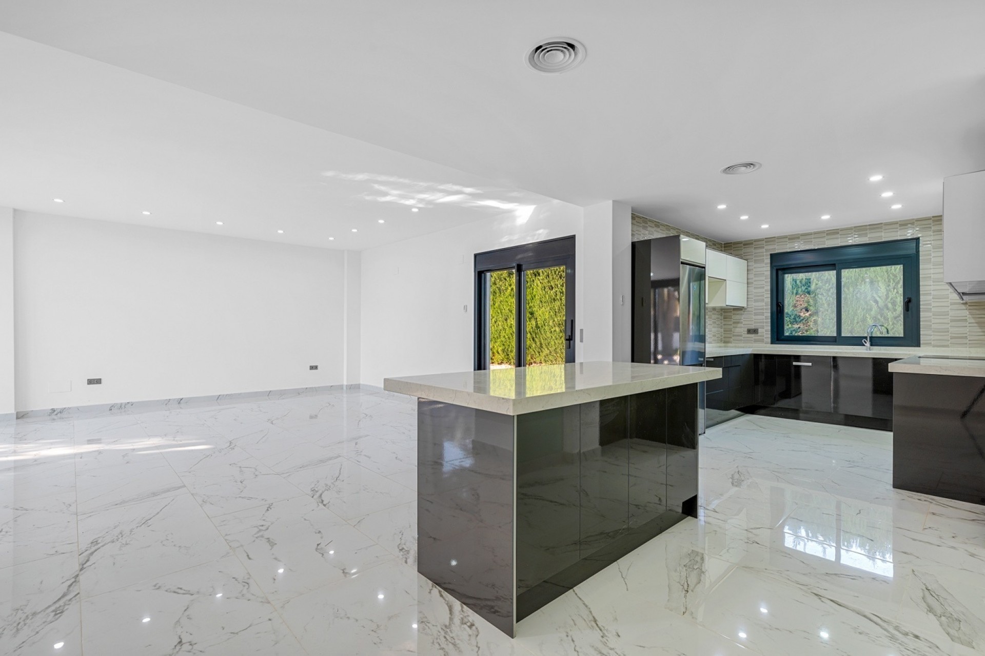 Reventa - Villa -
Campoamor
