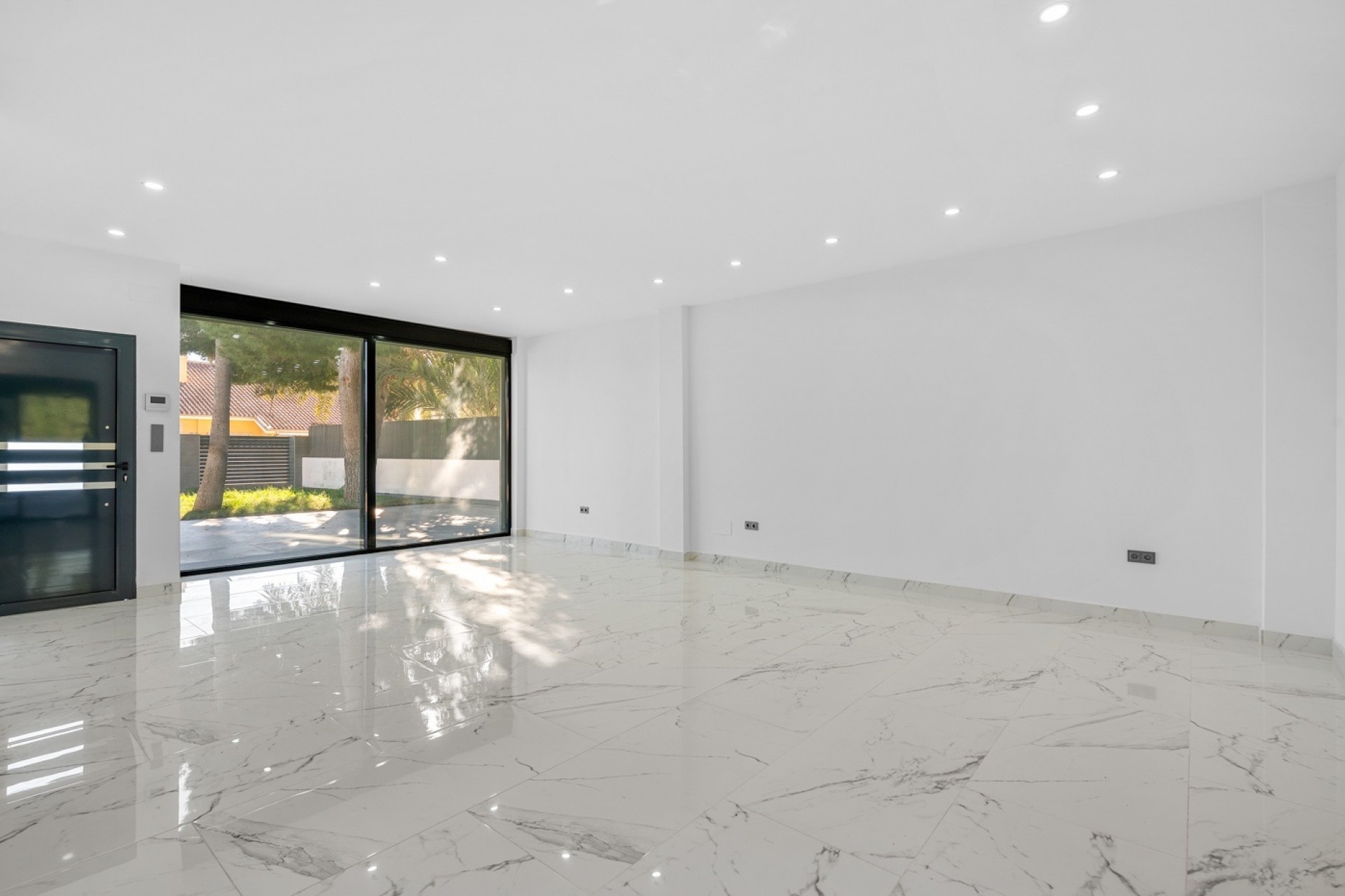Reventa - Villa -
Campoamor