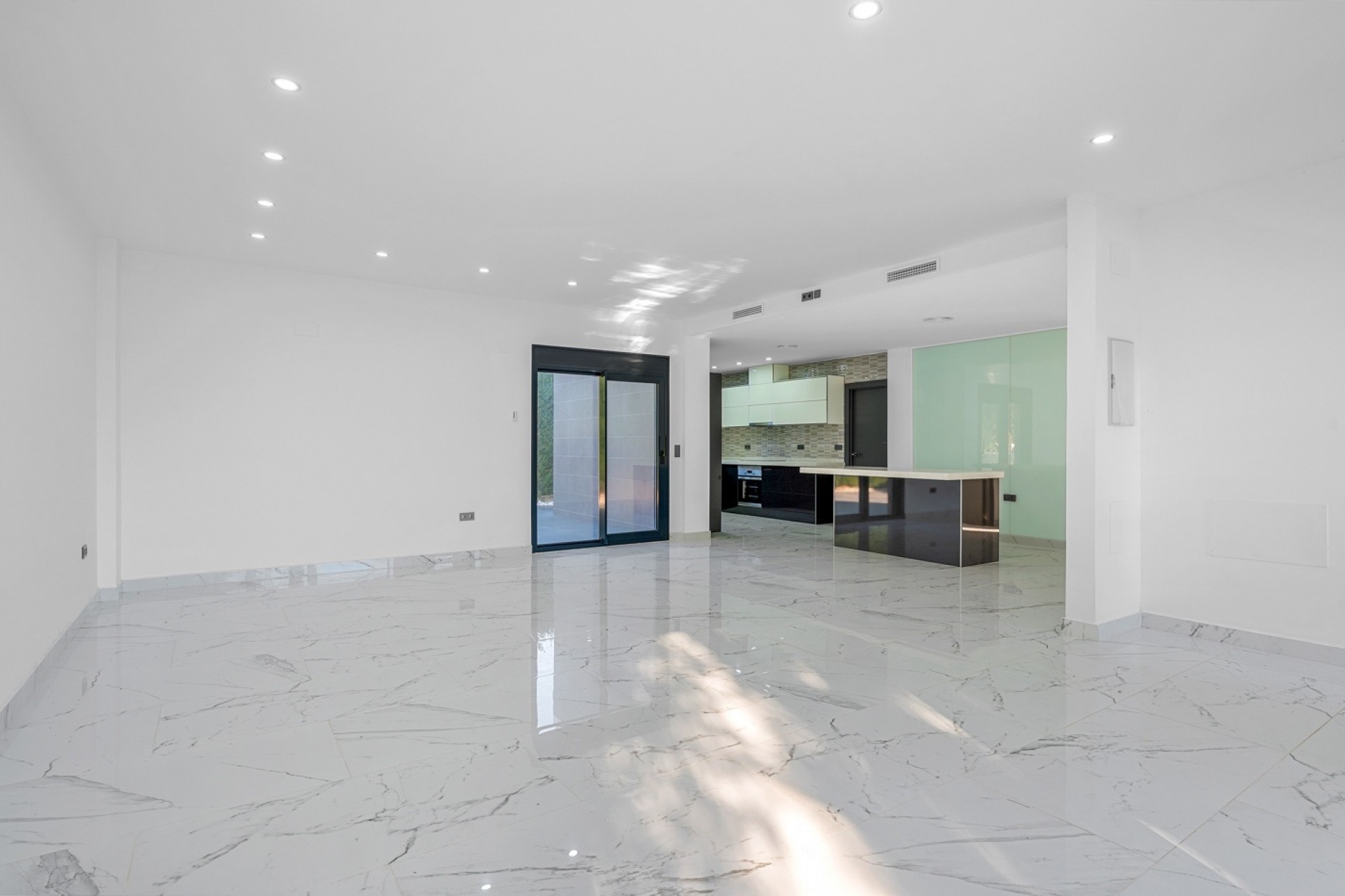 Reventa - Villa -
Campoamor