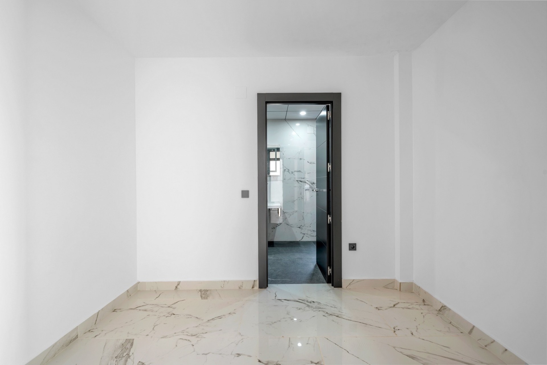 Reventa - Villa -
Campoamor