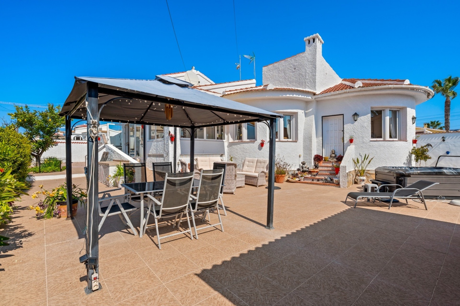 Reventa - Villa -
Ciudad Quesada - Rojales - Rojales