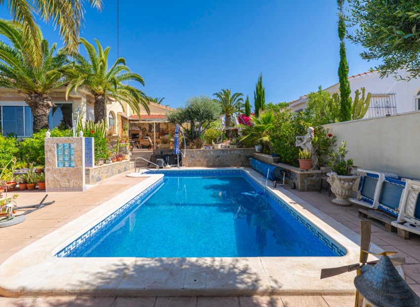 Reventa - Villa -
Ciudad Quesada - Rojales - Rojales