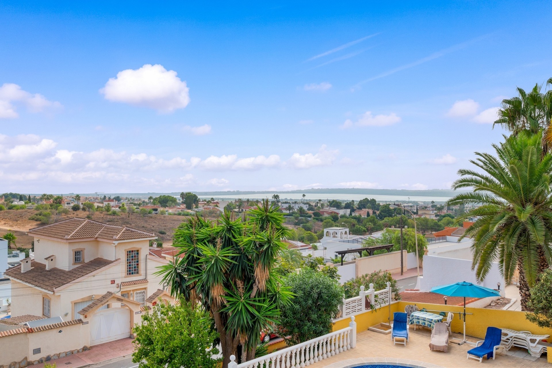 Reventa - Villa -
Ciudad Quesada - Rojales - Rojales