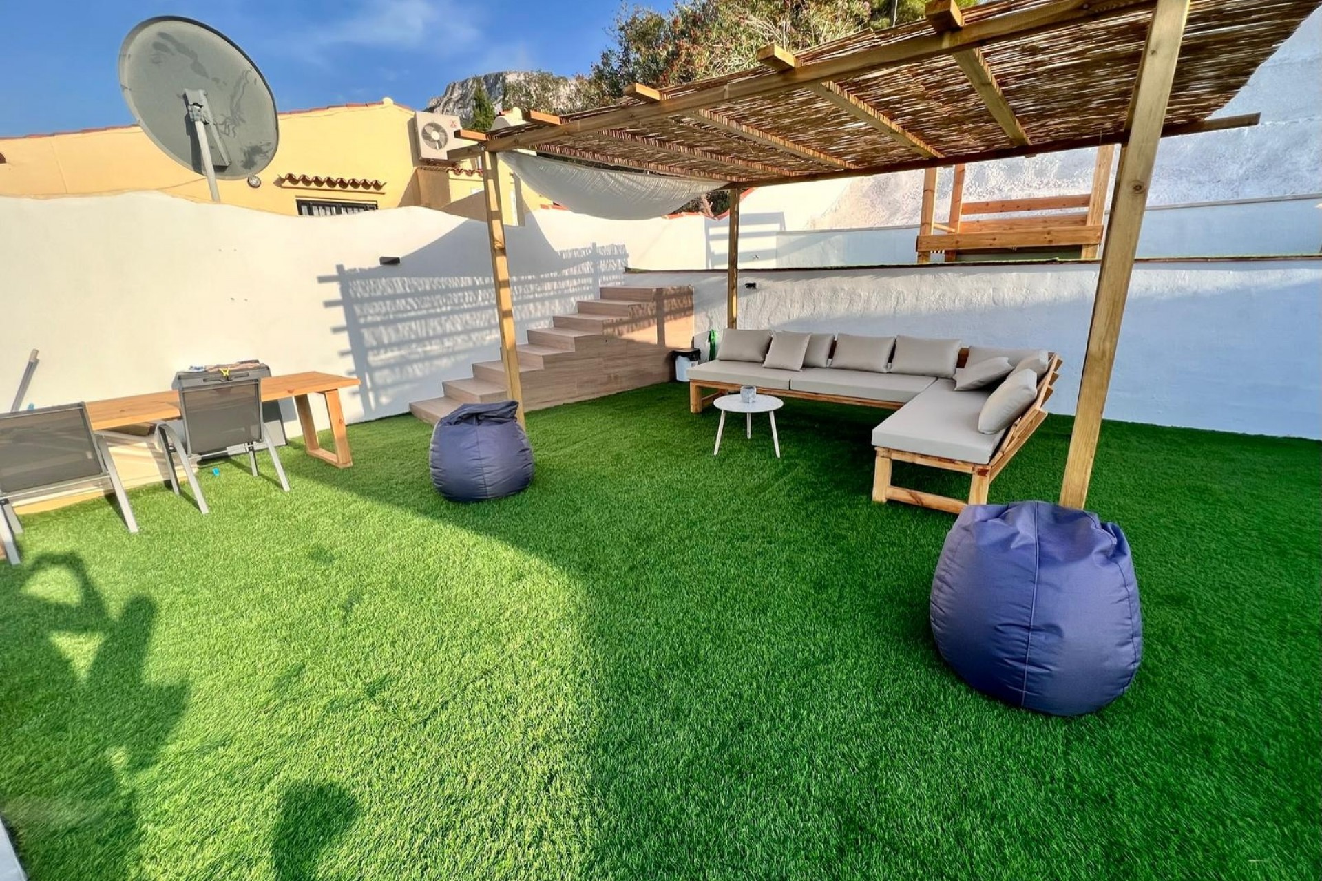 Reventa - Villa -
Denia - La Pedrera - Vessanes