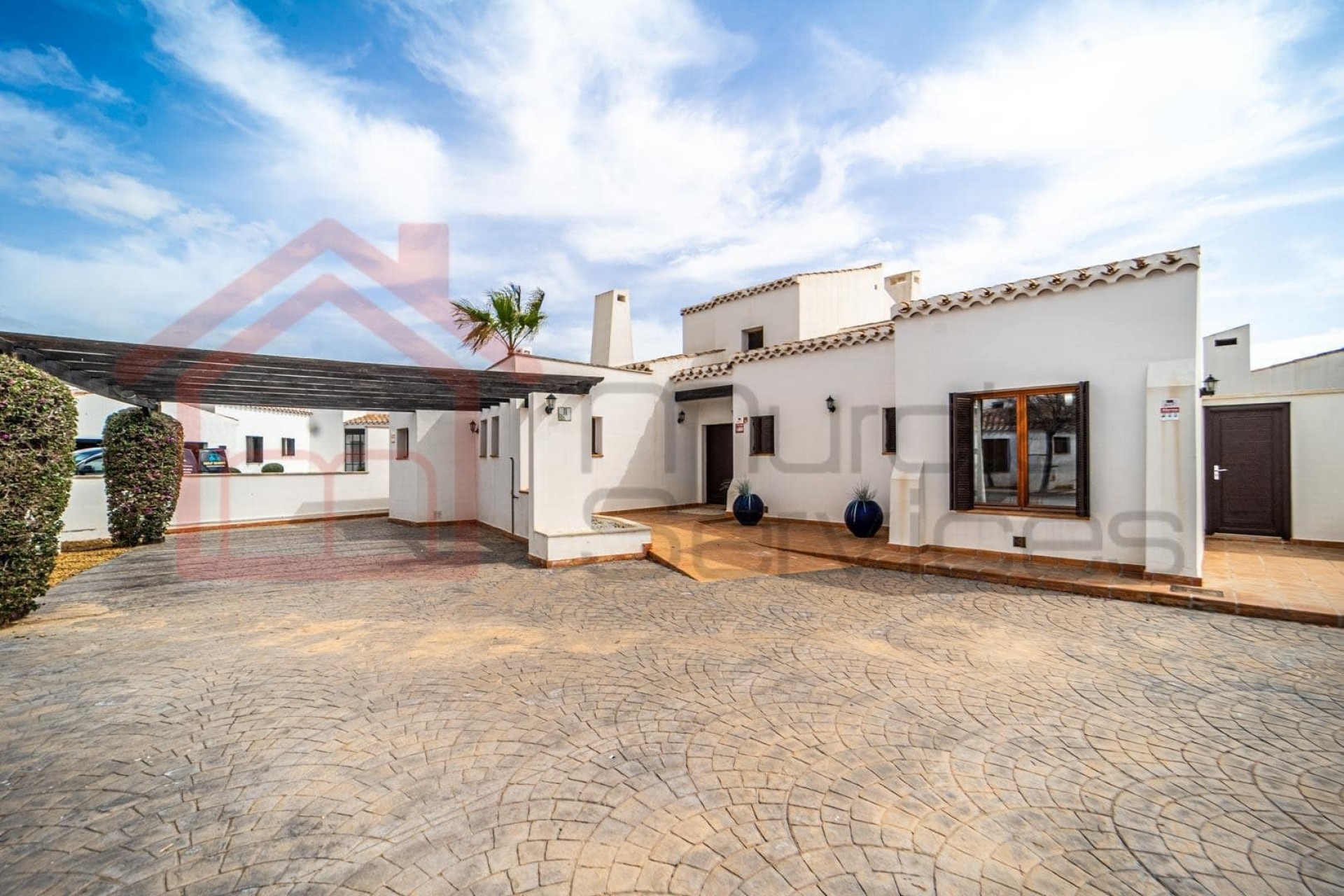Reventa - Villa -
El Valle Golf Resort