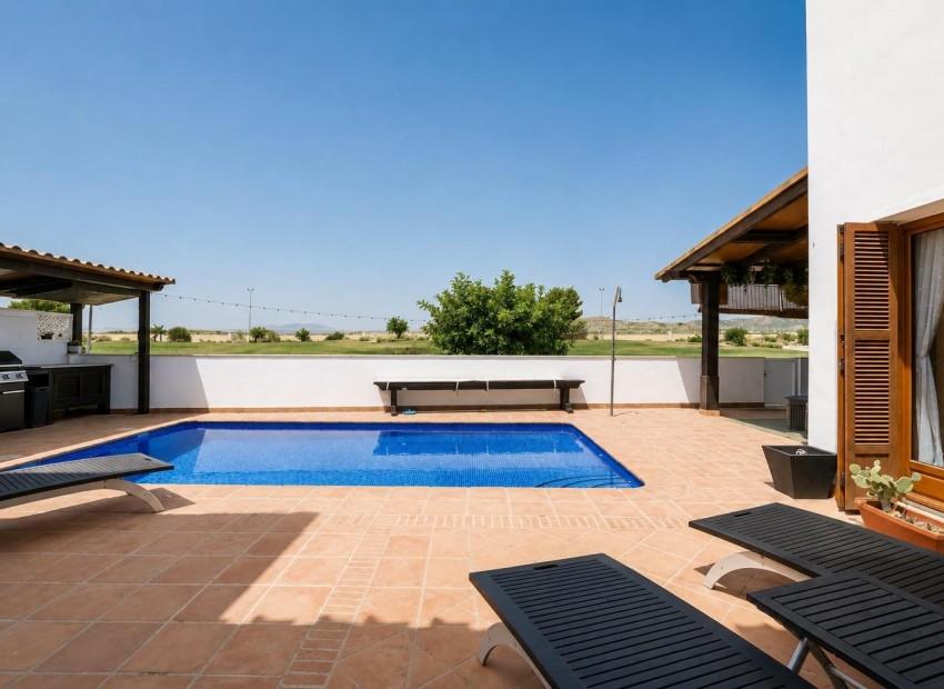 Reventa - Villa -
El Valle Golf
