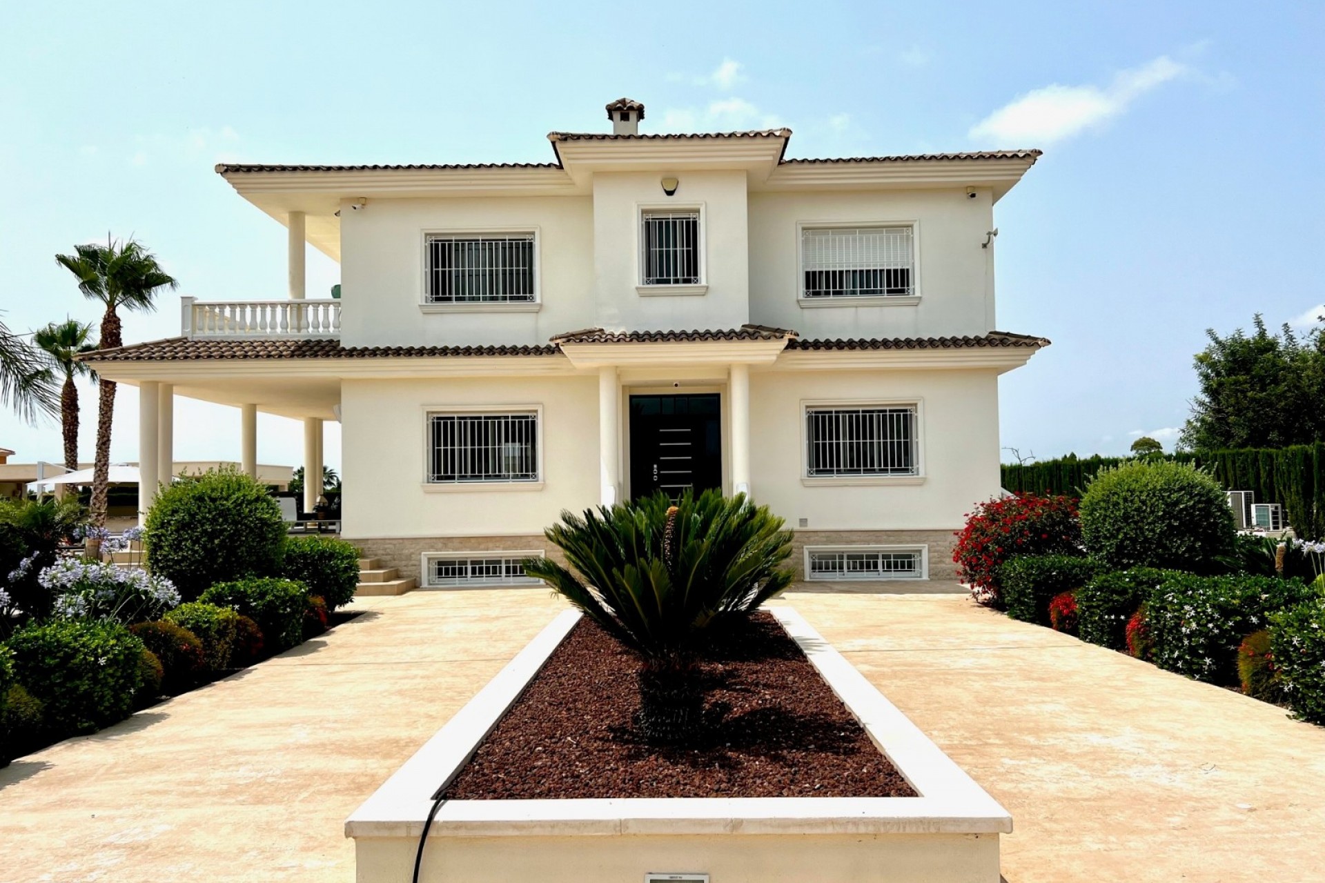 Reventa - Villa -
Elche