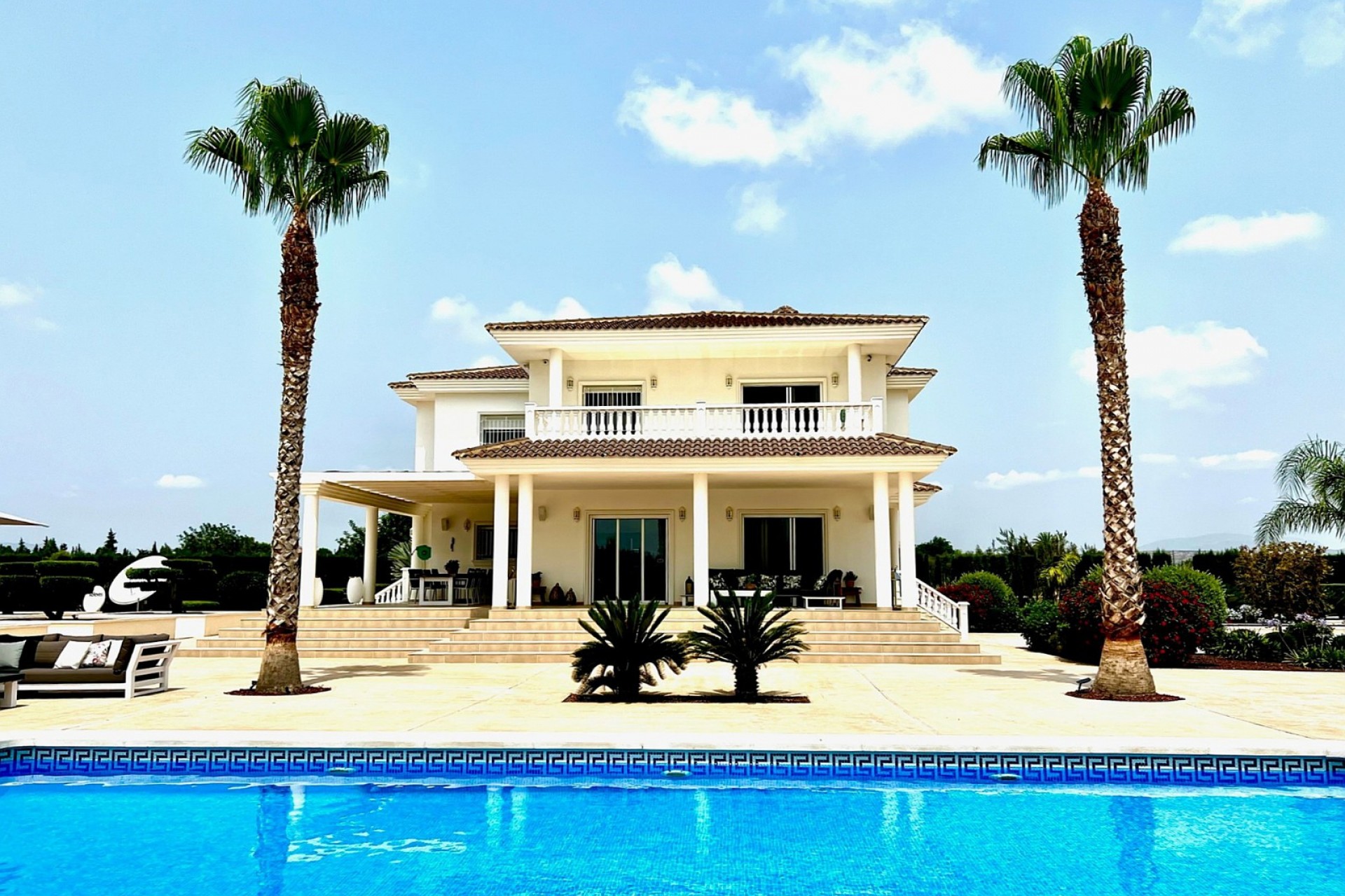 Reventa - Villa -
Elche