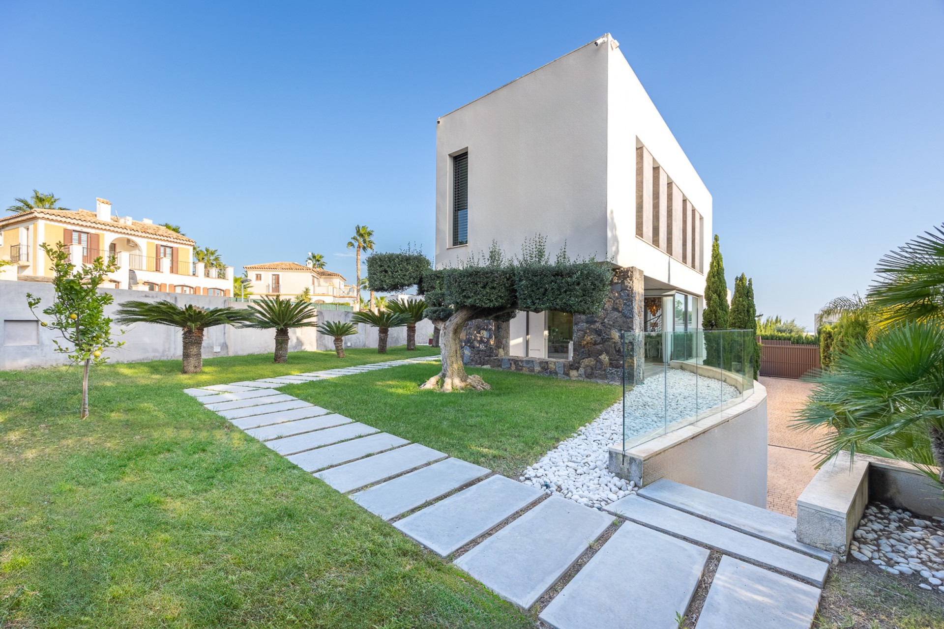 Reventa - Villa -
Finestrat - Golf Bahia