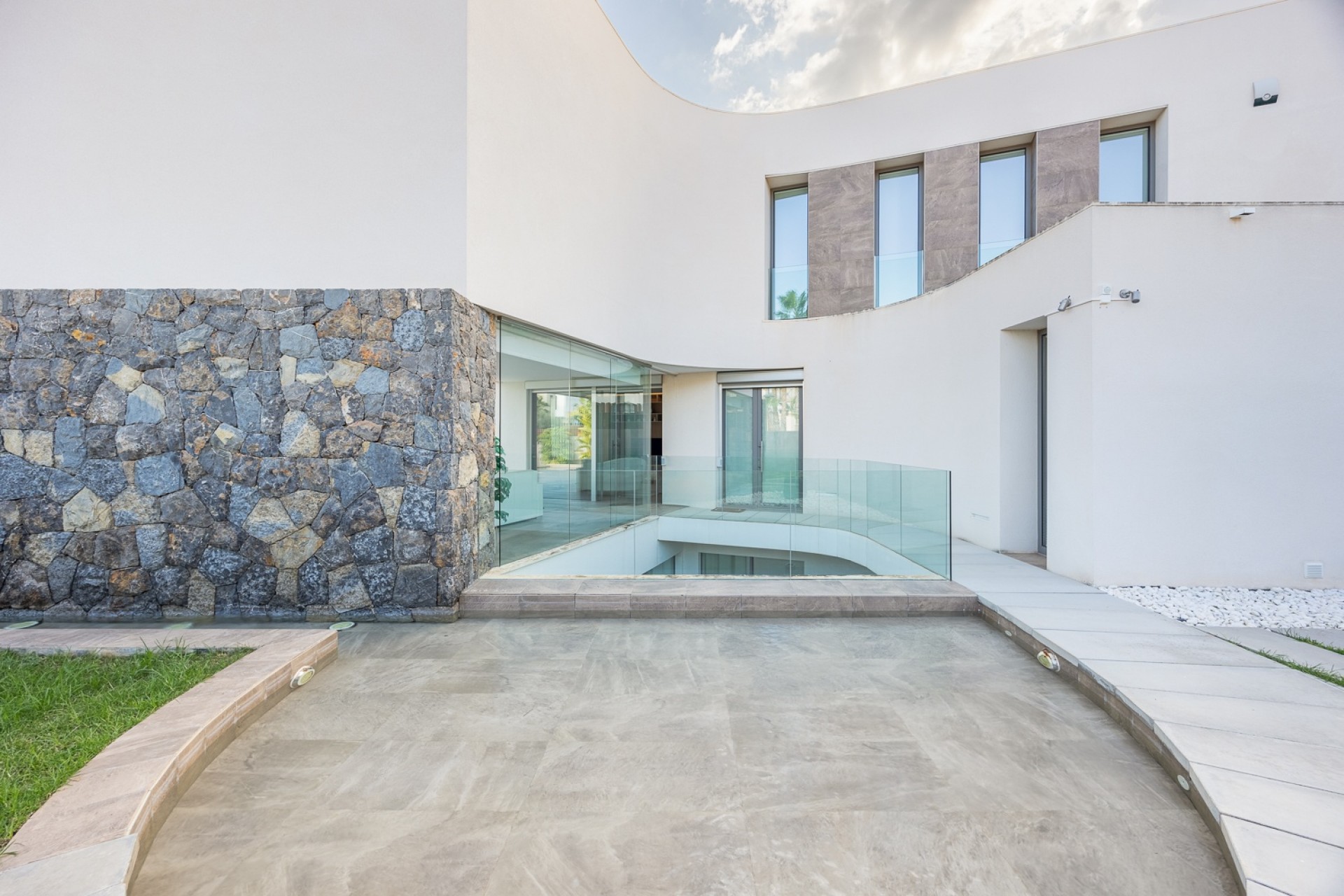 Reventa - Villa -
Finestrat - Golf Bahia