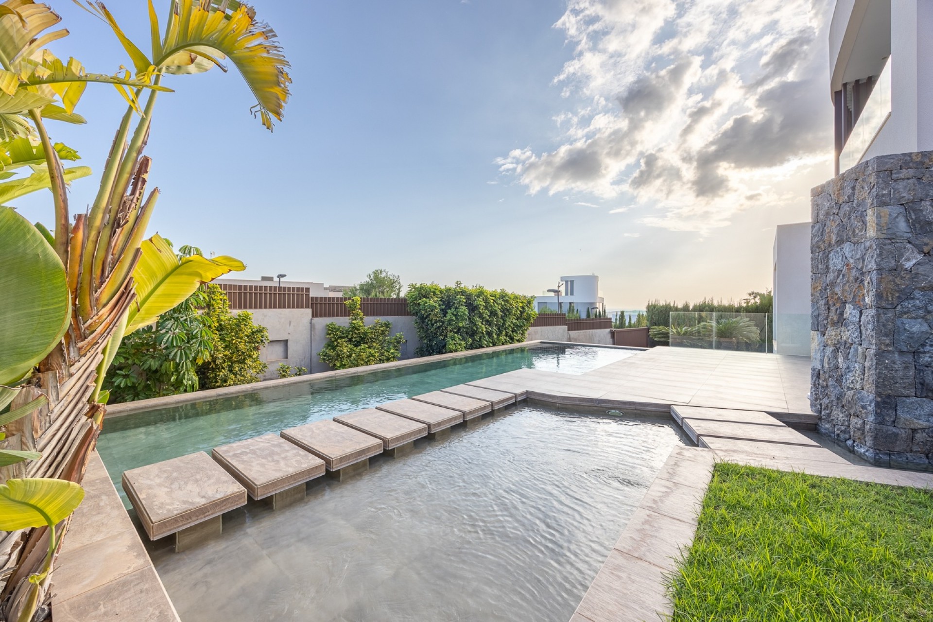 Reventa - Villa -
Finestrat - Golf Bahia