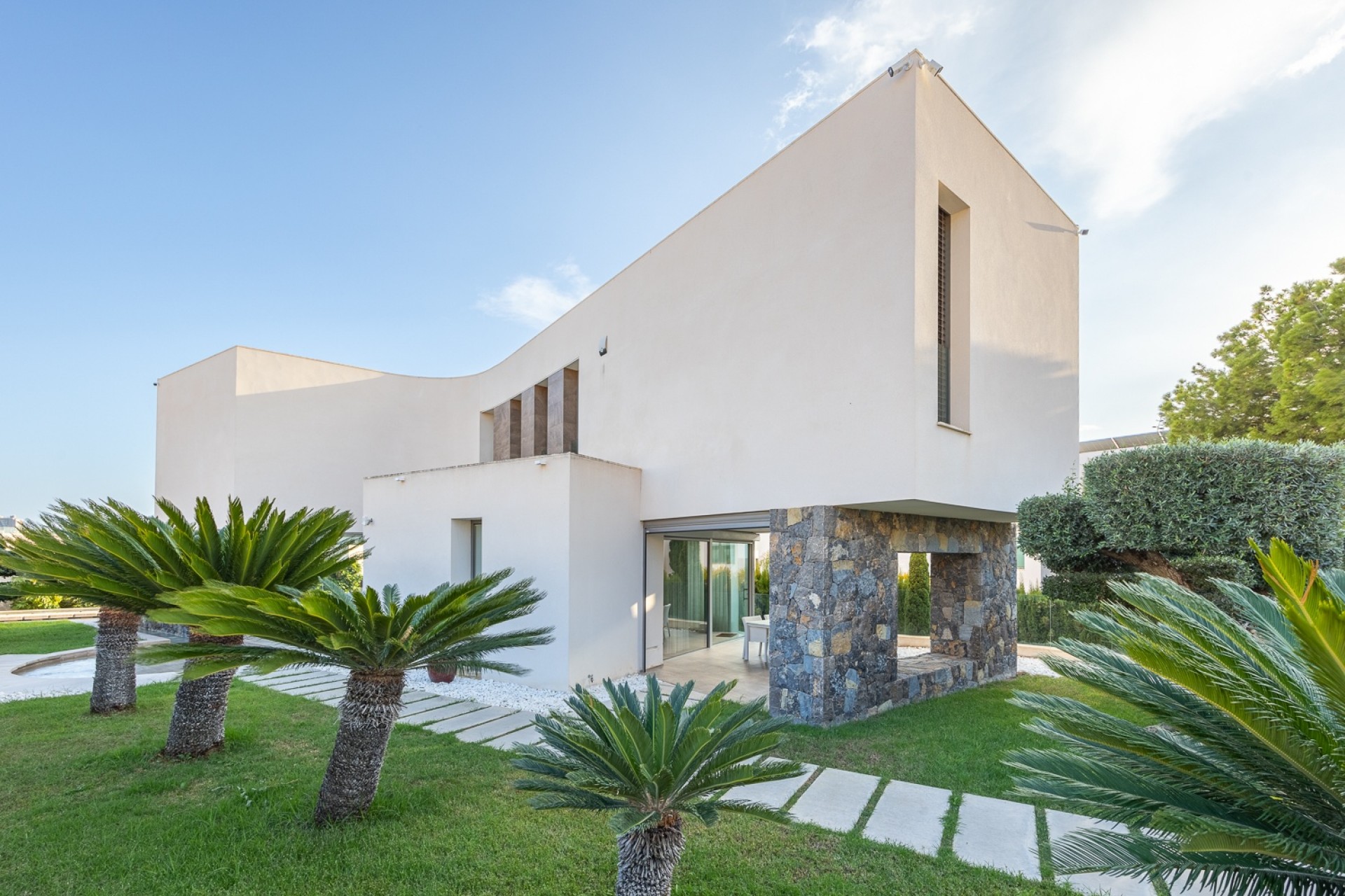 Reventa - Villa -
Finestrat - Golf Bahia