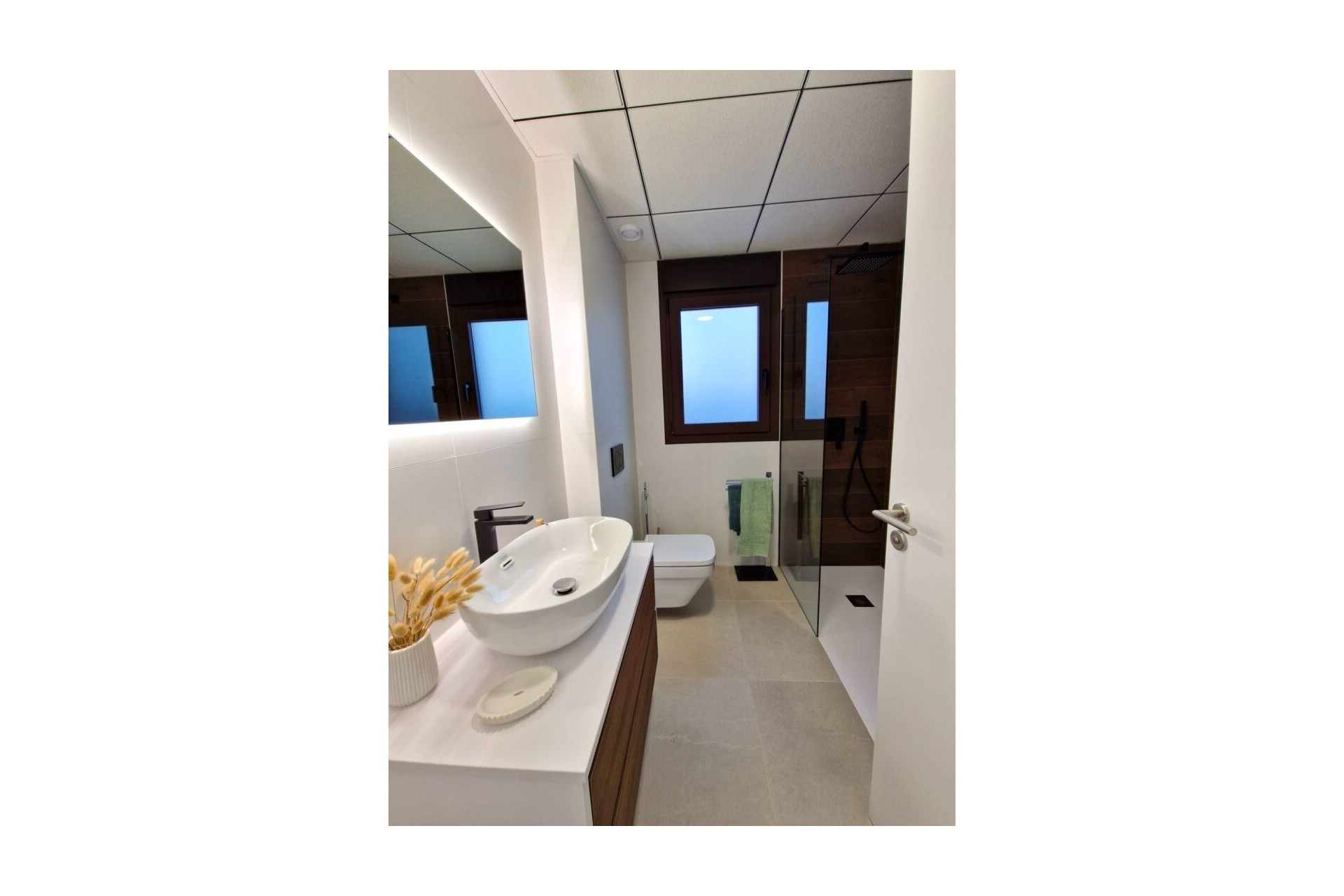 Reventa - Villa -
Finestrat