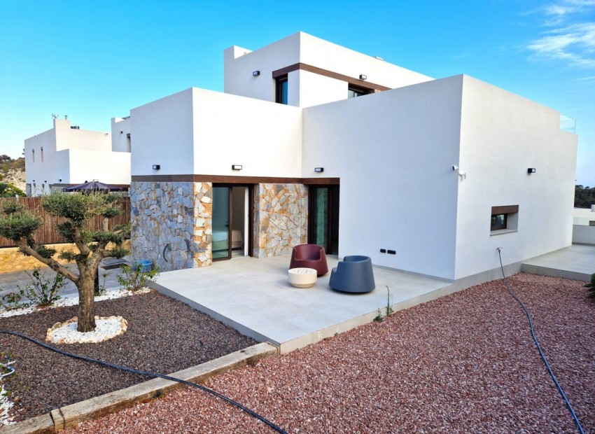 Reventa - Villa -
Finestrat