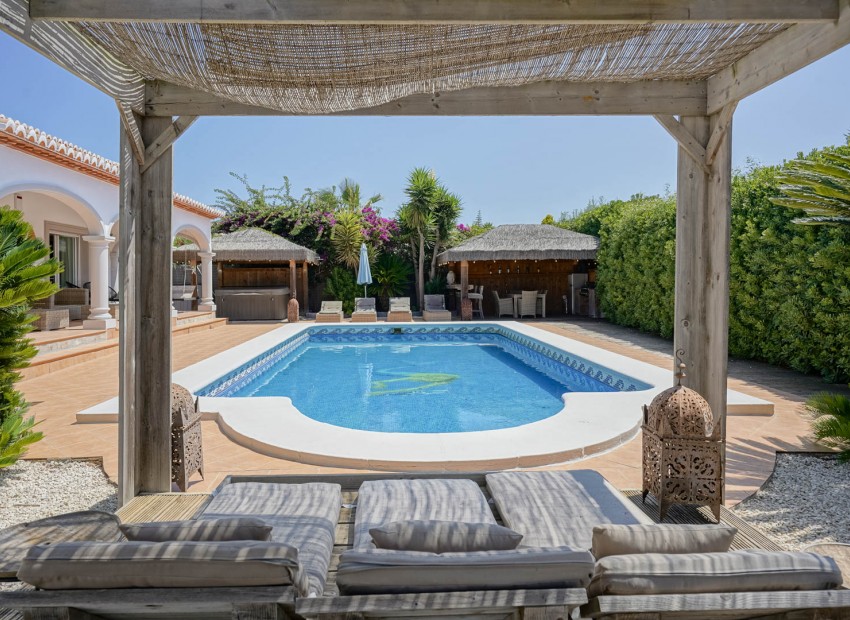 Reventa - Villa -
Jávea - Costa Nova