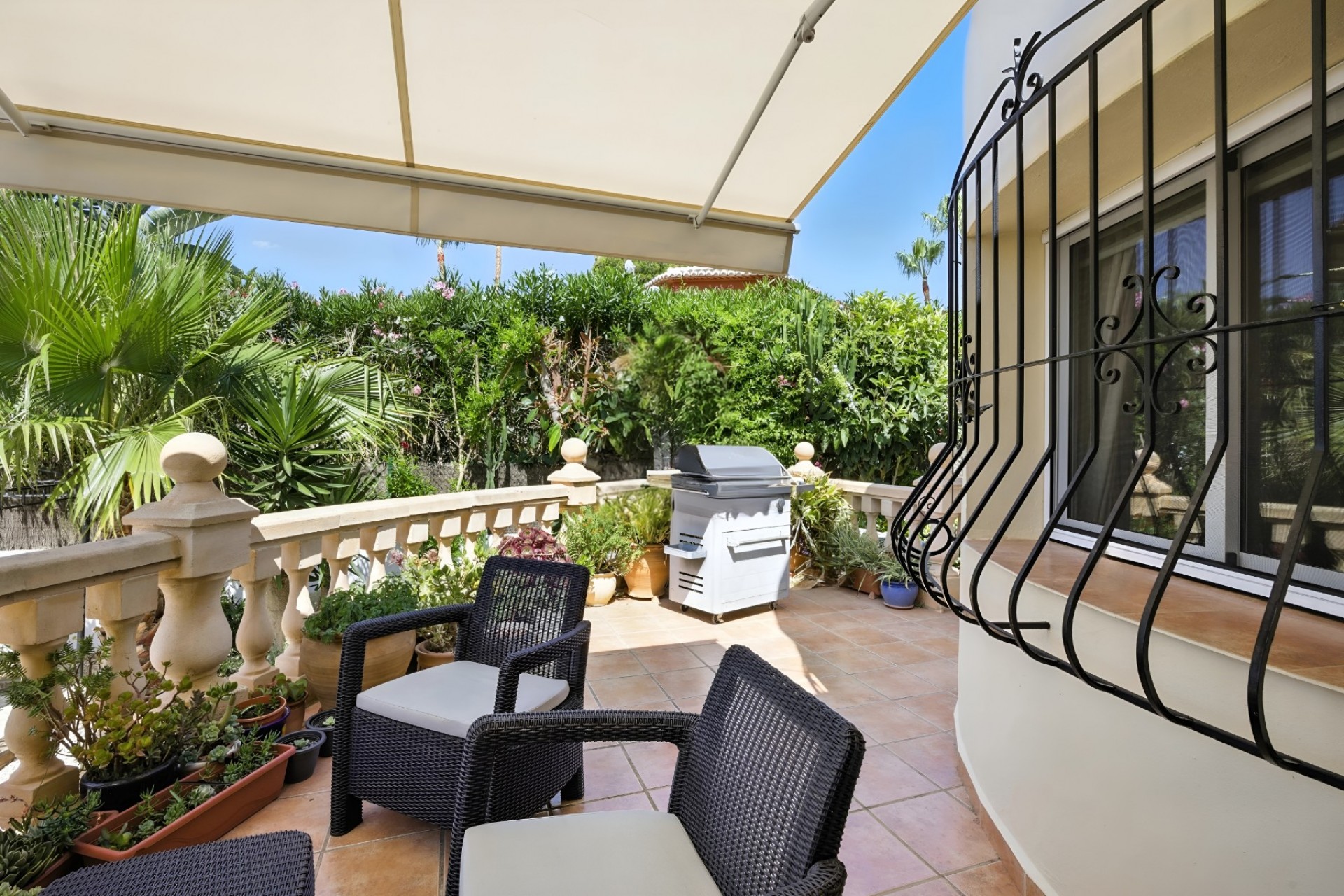 Reventa - Villa -
Jávea - La Granadella