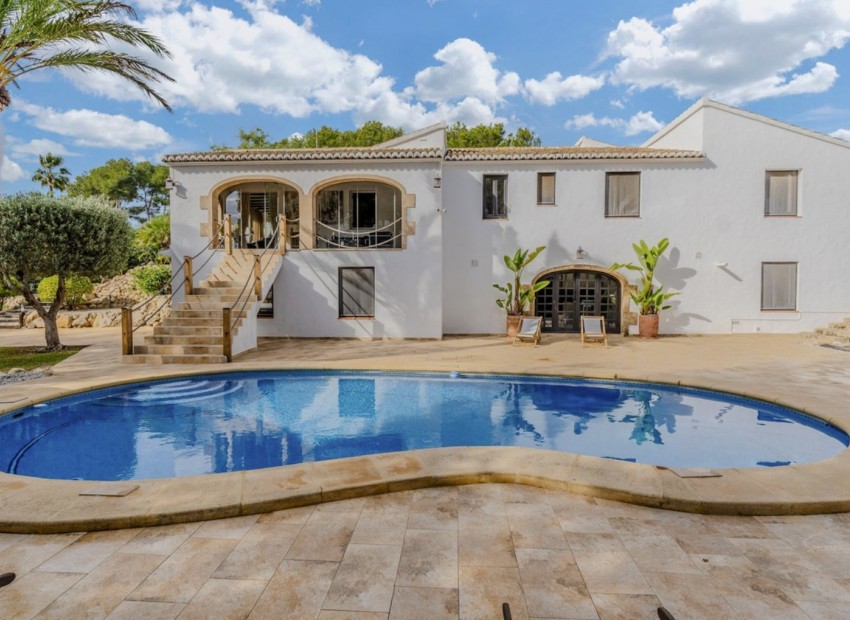 Reventa - Villa -
Jávea - La Lluca
