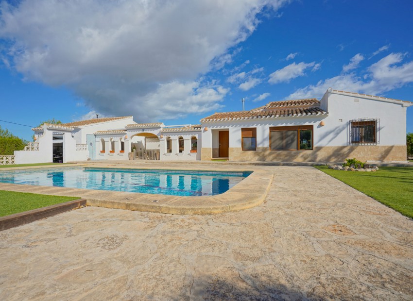 Reventa - Villa -
Jávea - Las Laderas
