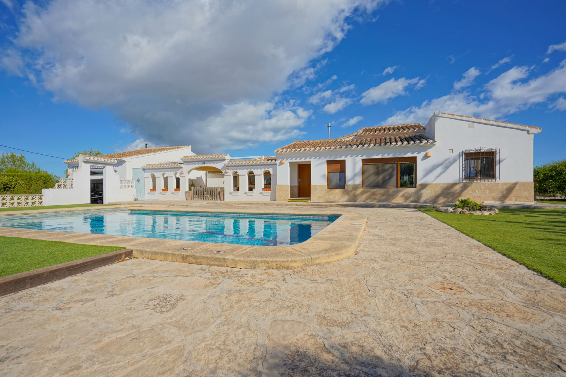 Reventa - Villa -
Jávea - Las Laderas