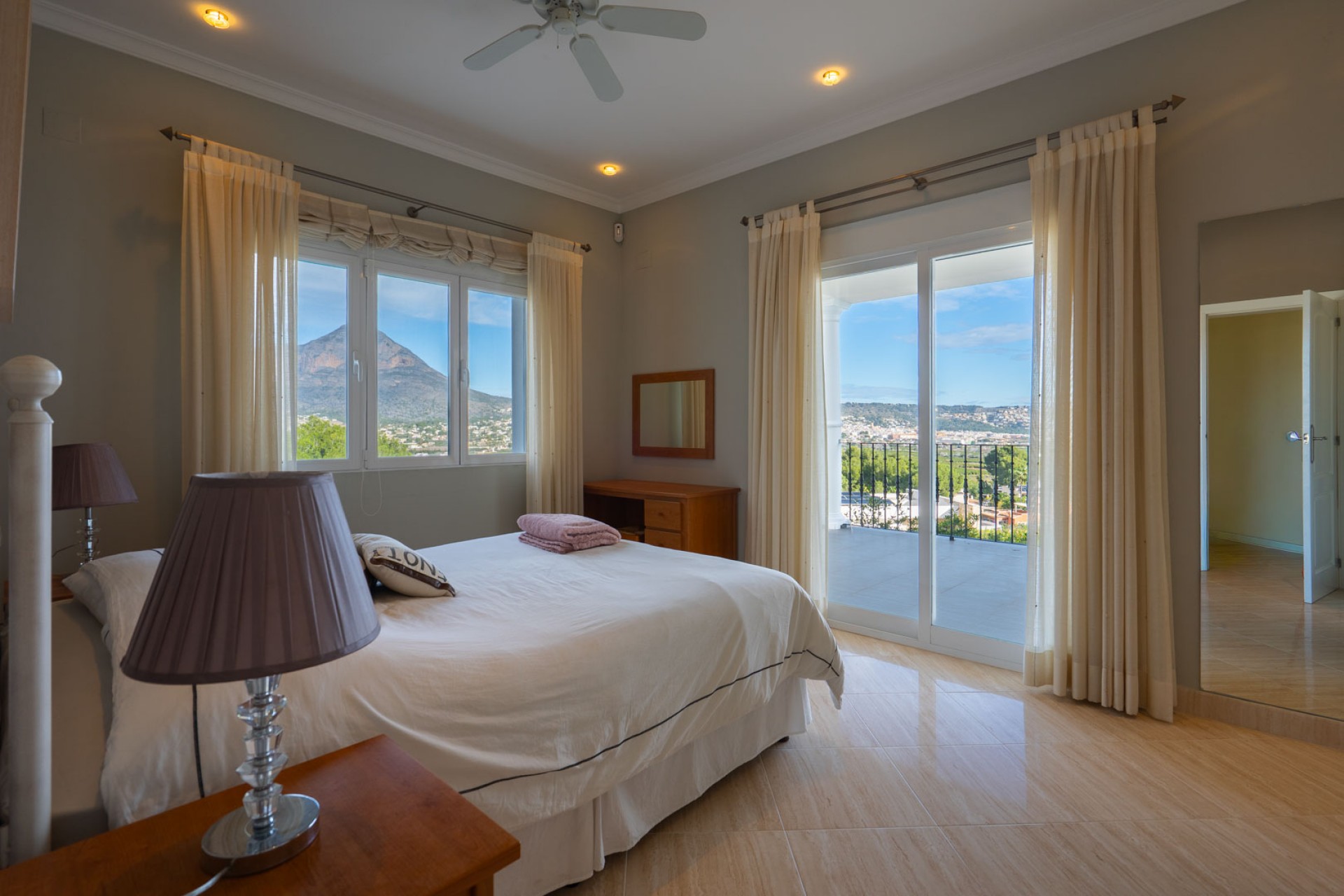 Reventa - Villa -
Jávea - Piver