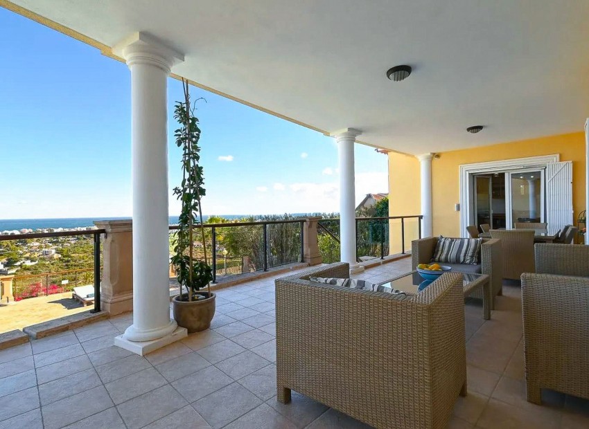 Reventa - Villa -
Jávea - Sol del este