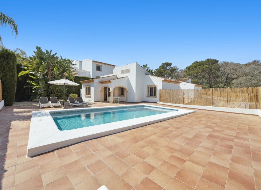 Reventa - Villa -
Jávea / Xàbia - La Granadella  - Costa Nova