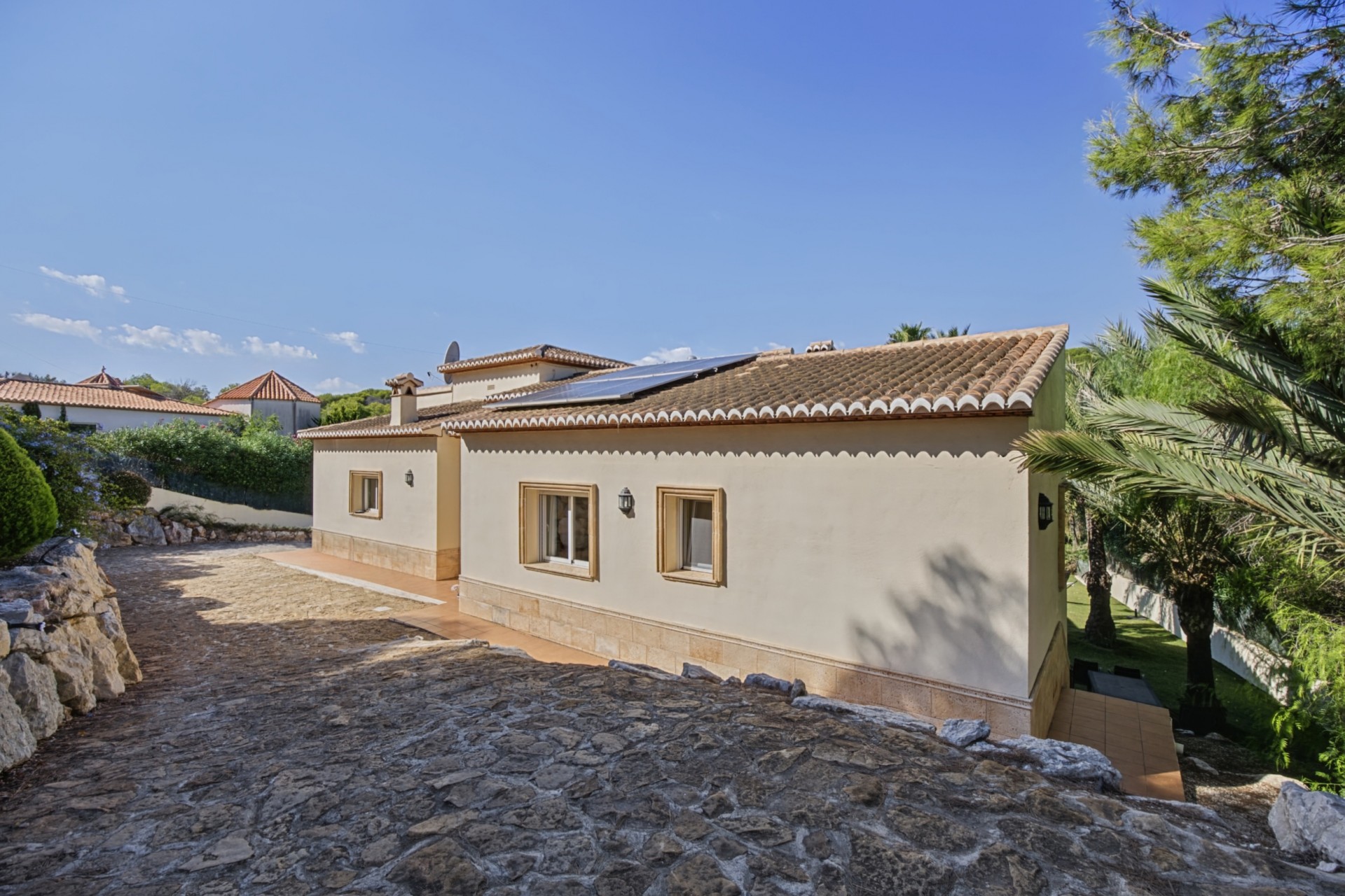 Reventa - Villa -
Jávea / Xàbia - La Granadella  - Costa Nova