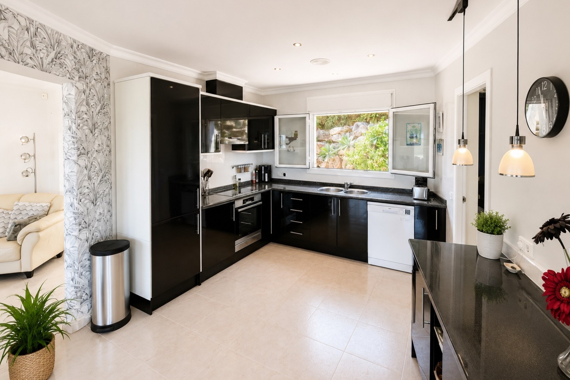 Reventa - Villa -
Jávea / Xàbia - La Granadella  - Costa Nova