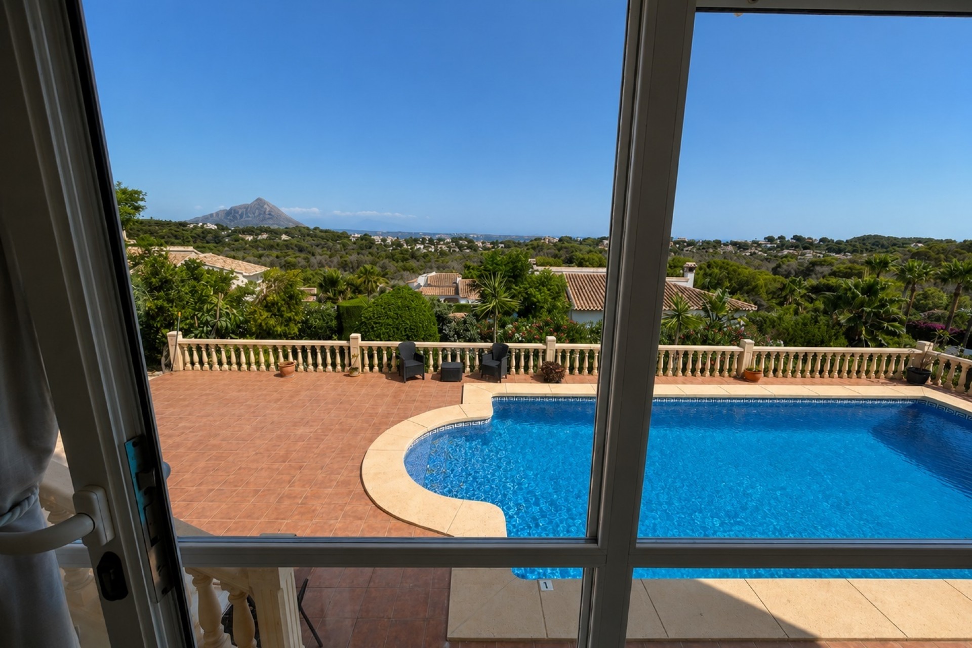 Reventa - Villa -
Jávea / Xàbia - La Granadella  - Costa Nova
