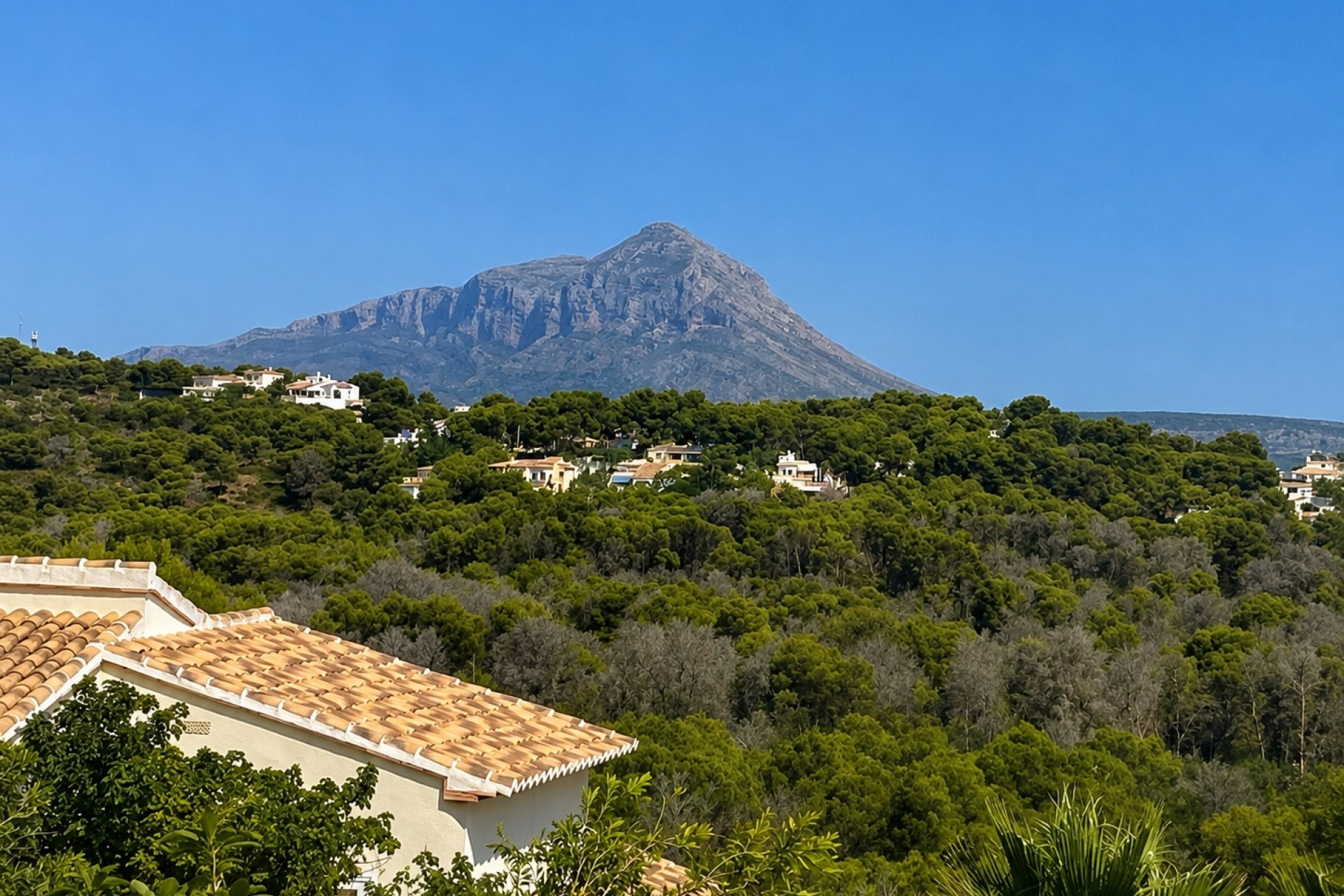 Reventa - Villa -
Jávea / Xàbia - La Granadella  - Costa Nova