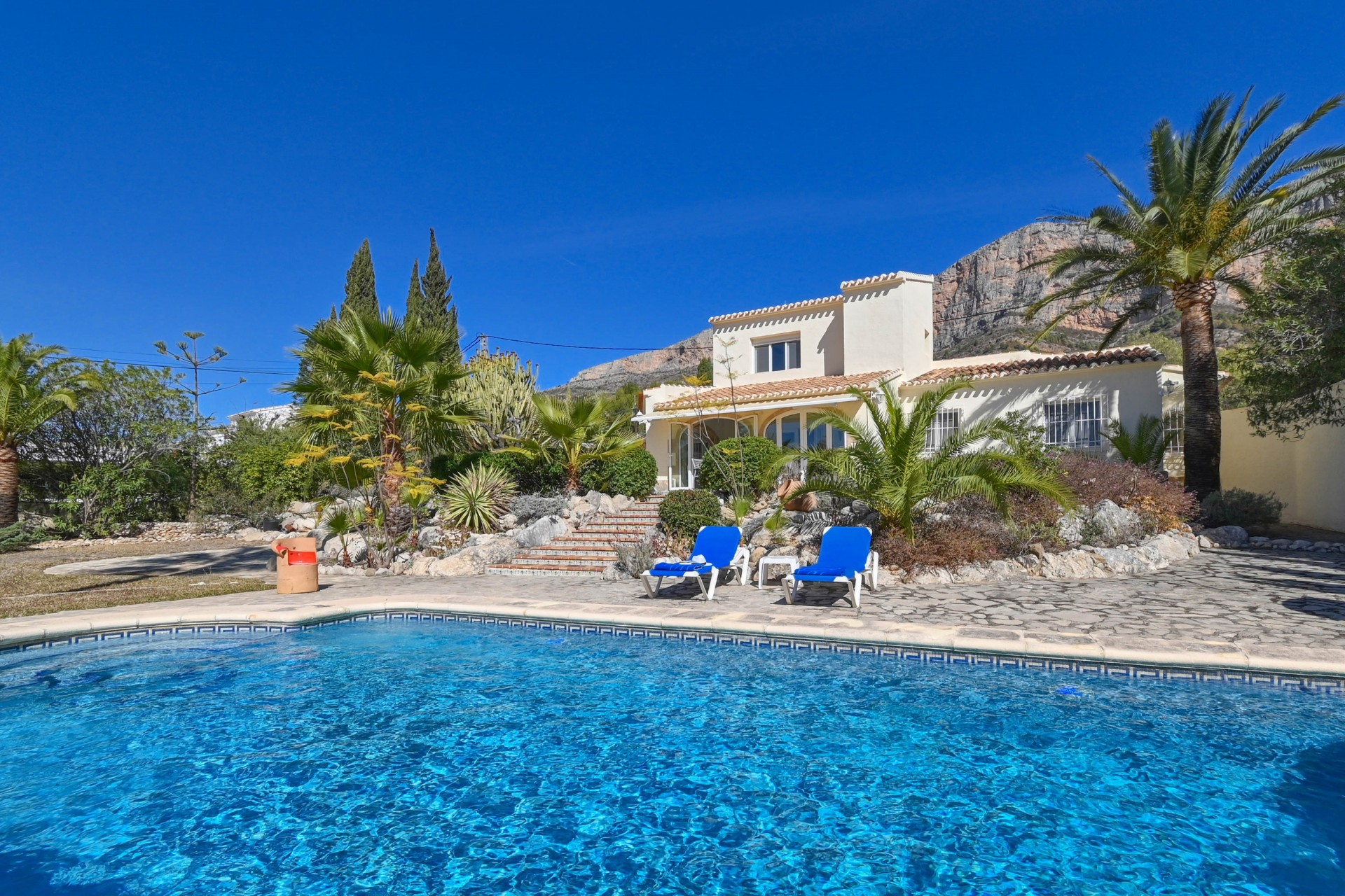 Reventa - Villa -
Jávea / Xàbia - Montgó - Ermita