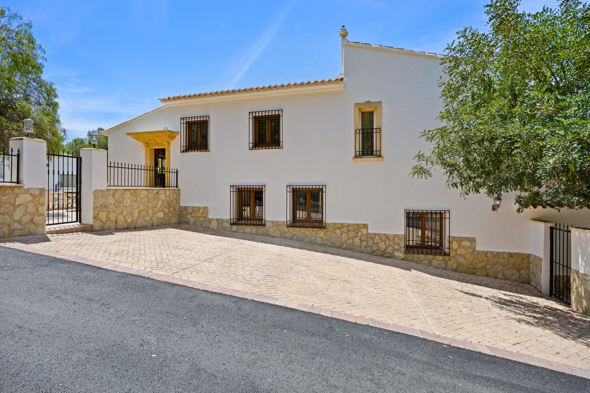 Reventa - Villa -
Jávea / Xàbia - Montgó - Ermita
