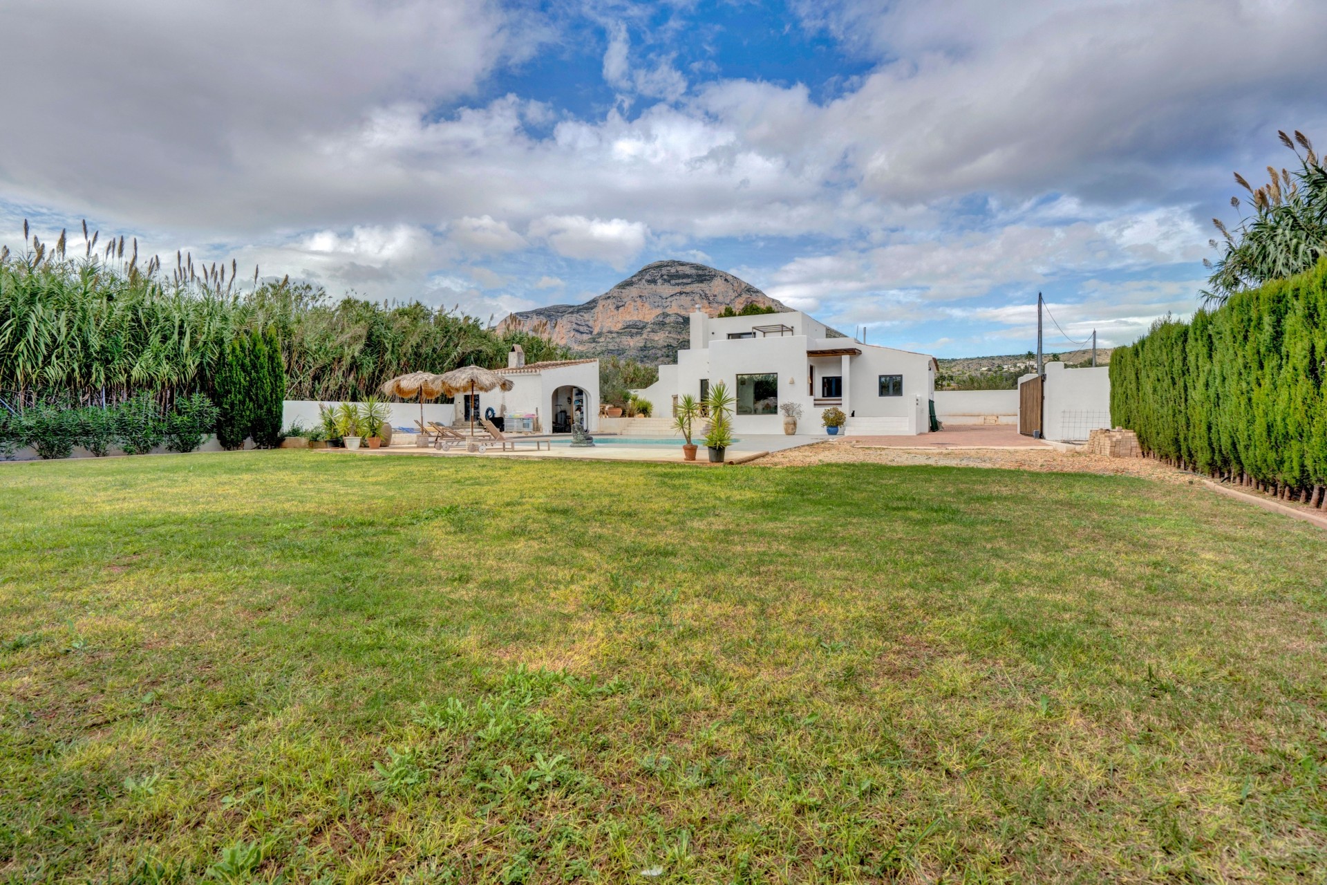 Reventa - Villa -
Jávea / Xàbia - Partida Tosal - Zona dels Castellans