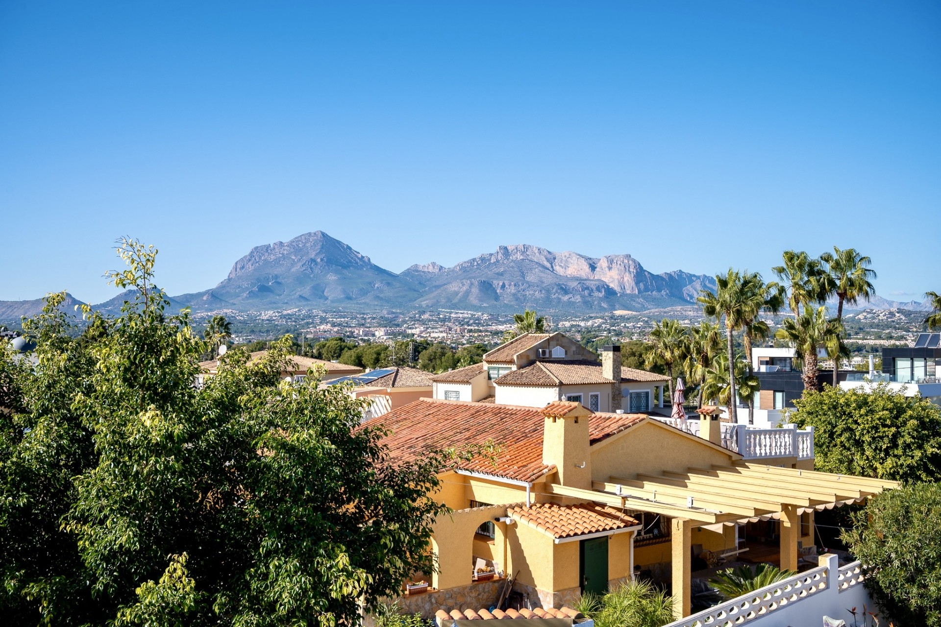 Reventa - Villa -
L'Alfàs del Pi - L'Albir