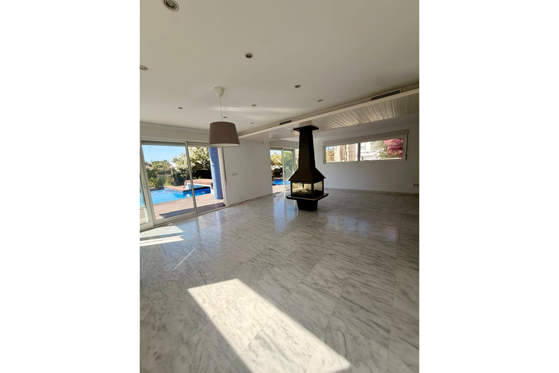 Reventa - Villa -
La Manga del Mar Menor