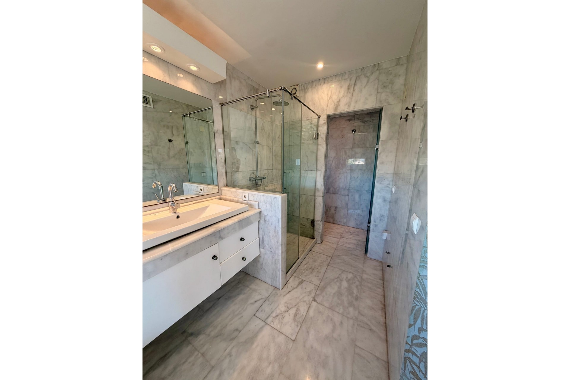 Reventa - Villa -
La Manga del Mar Menor