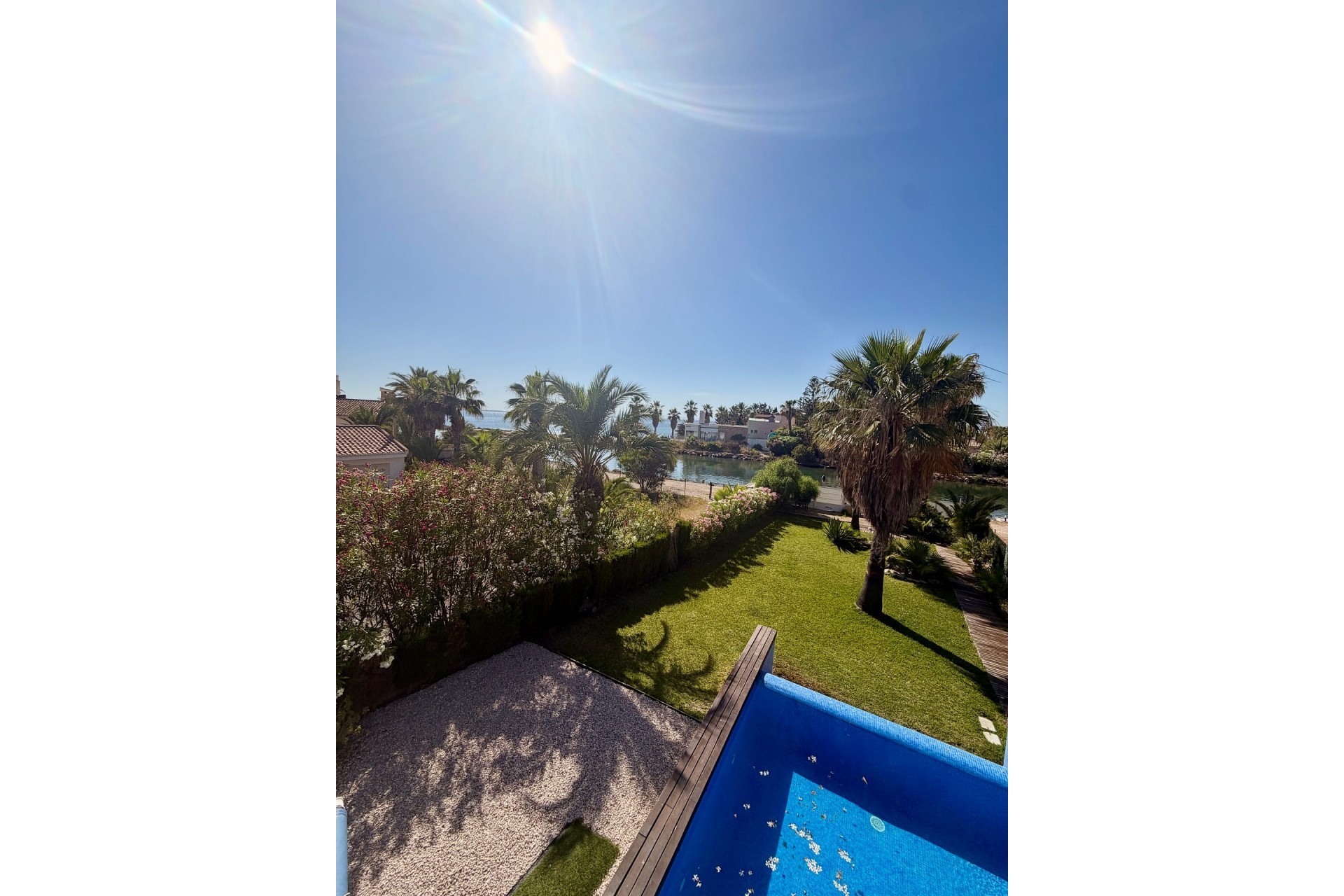 Reventa - Villa -
La Manga del Mar Menor