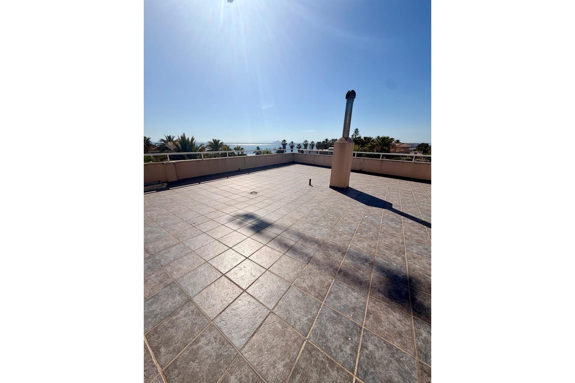 Reventa - Villa -
La Manga del Mar Menor