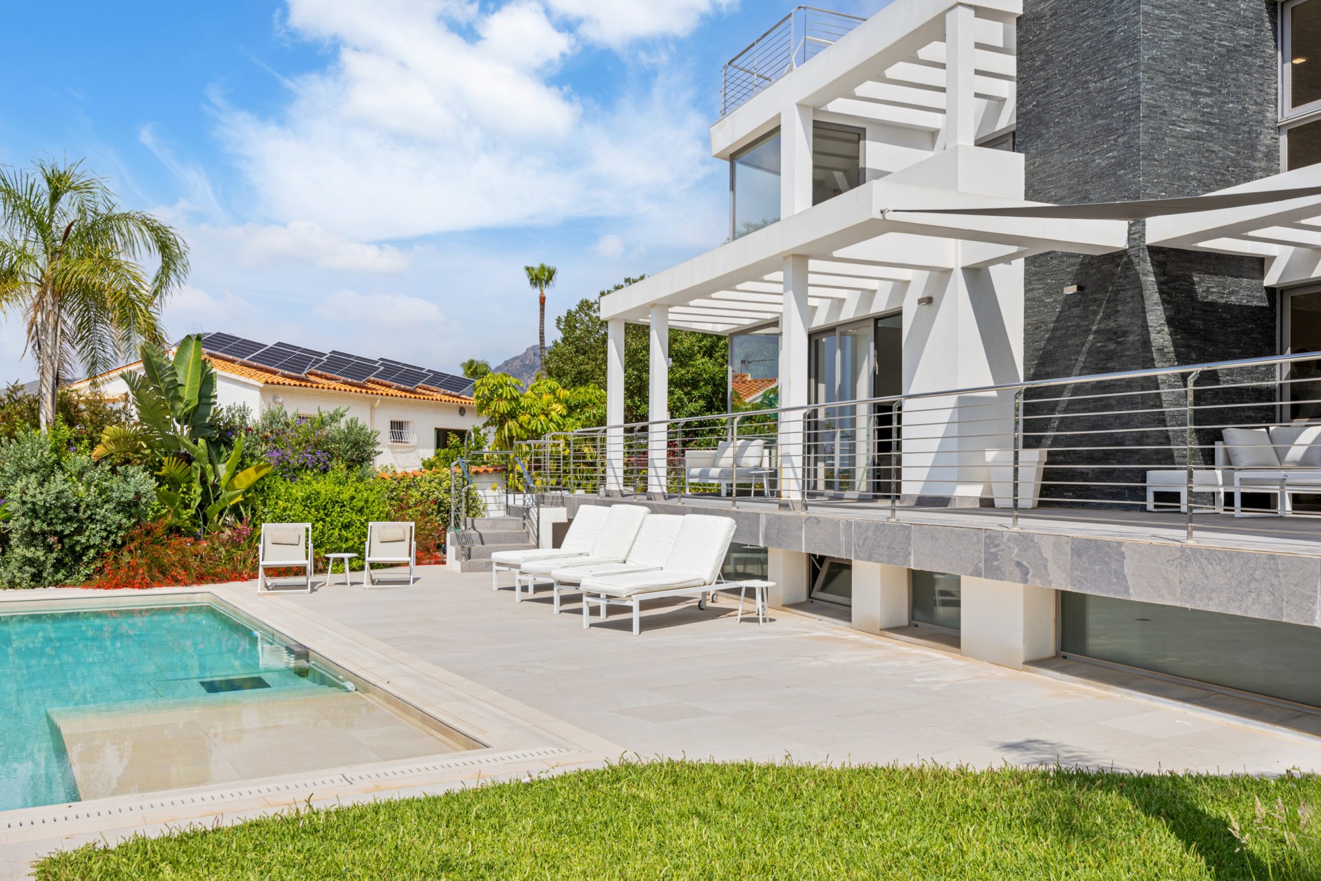 Reventa - Villa -
La Nucía - Coloma