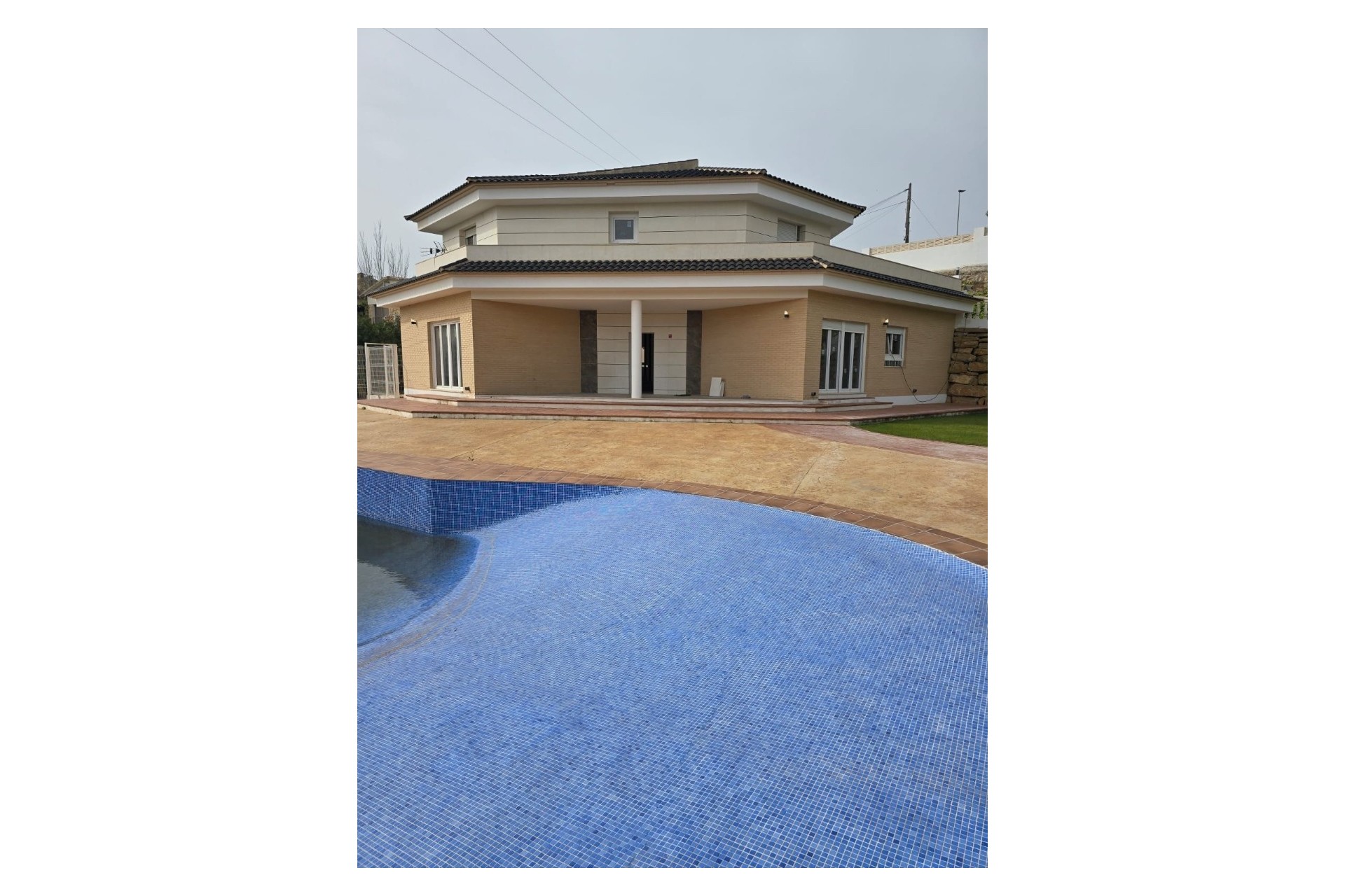 Reventa - Villa -
La Nucía - La Colina